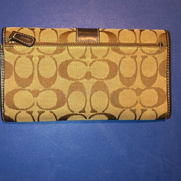 Coach brown/tan satchel bag with matching wallet - Picture 5 of 6
